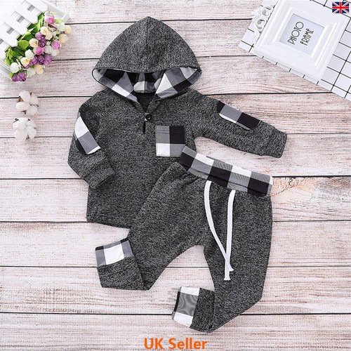 infants tracksuits